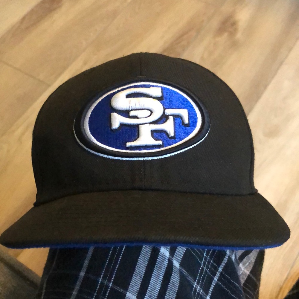 7 1/4 San Francisco 49ers black and blue hat